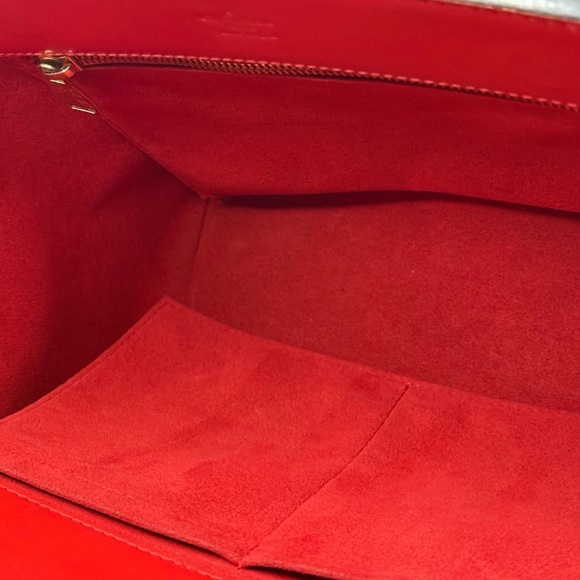 Louis Vuitton Monogram Phoenix MM with COA - Picture 11 of 14